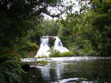 Aniwaniwa Falls